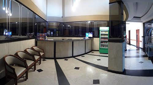Cristal Palace Hotel Lins Exterior foto
